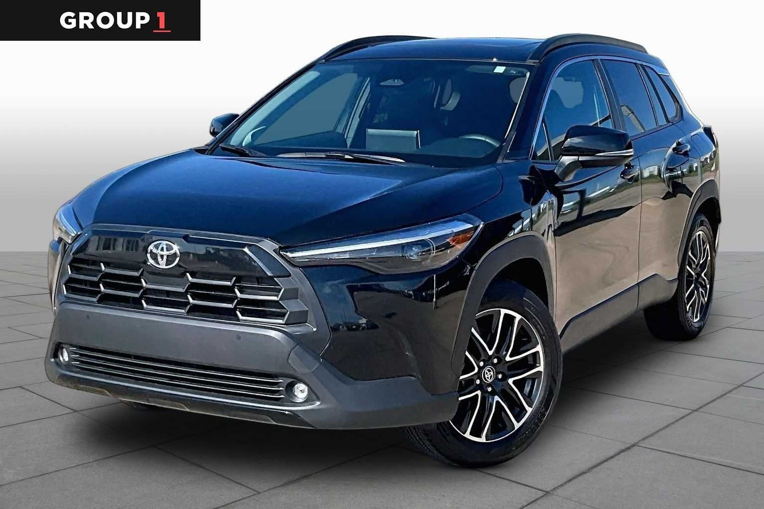 2026 Toyota Corolla Cross XLE — photo 1 of 35