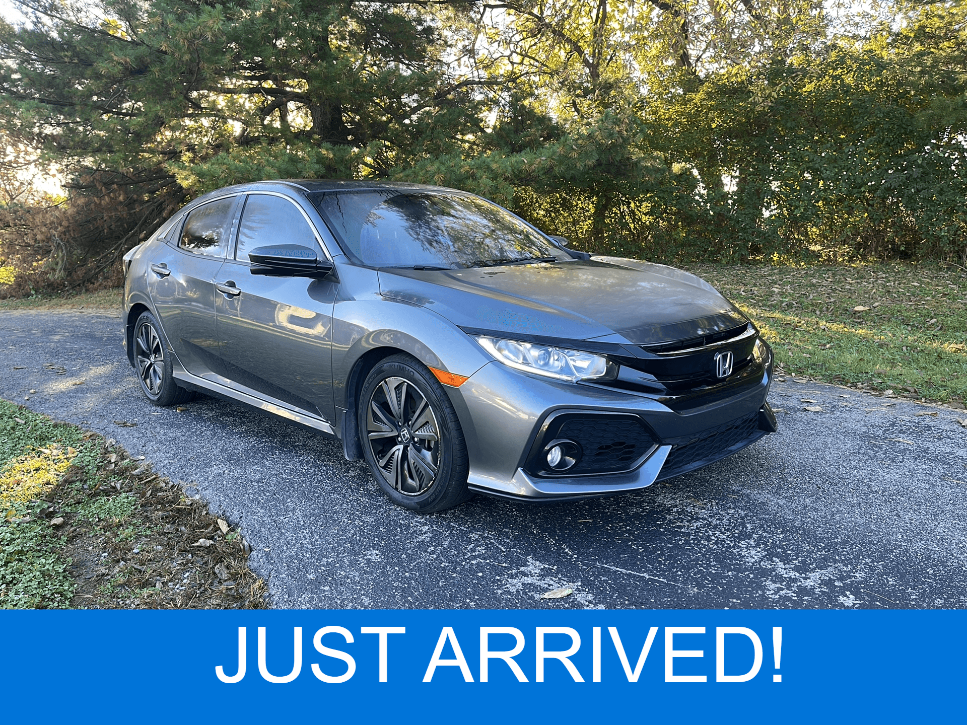2018 Honda Civic Hatchback EX — photo 1 of 17