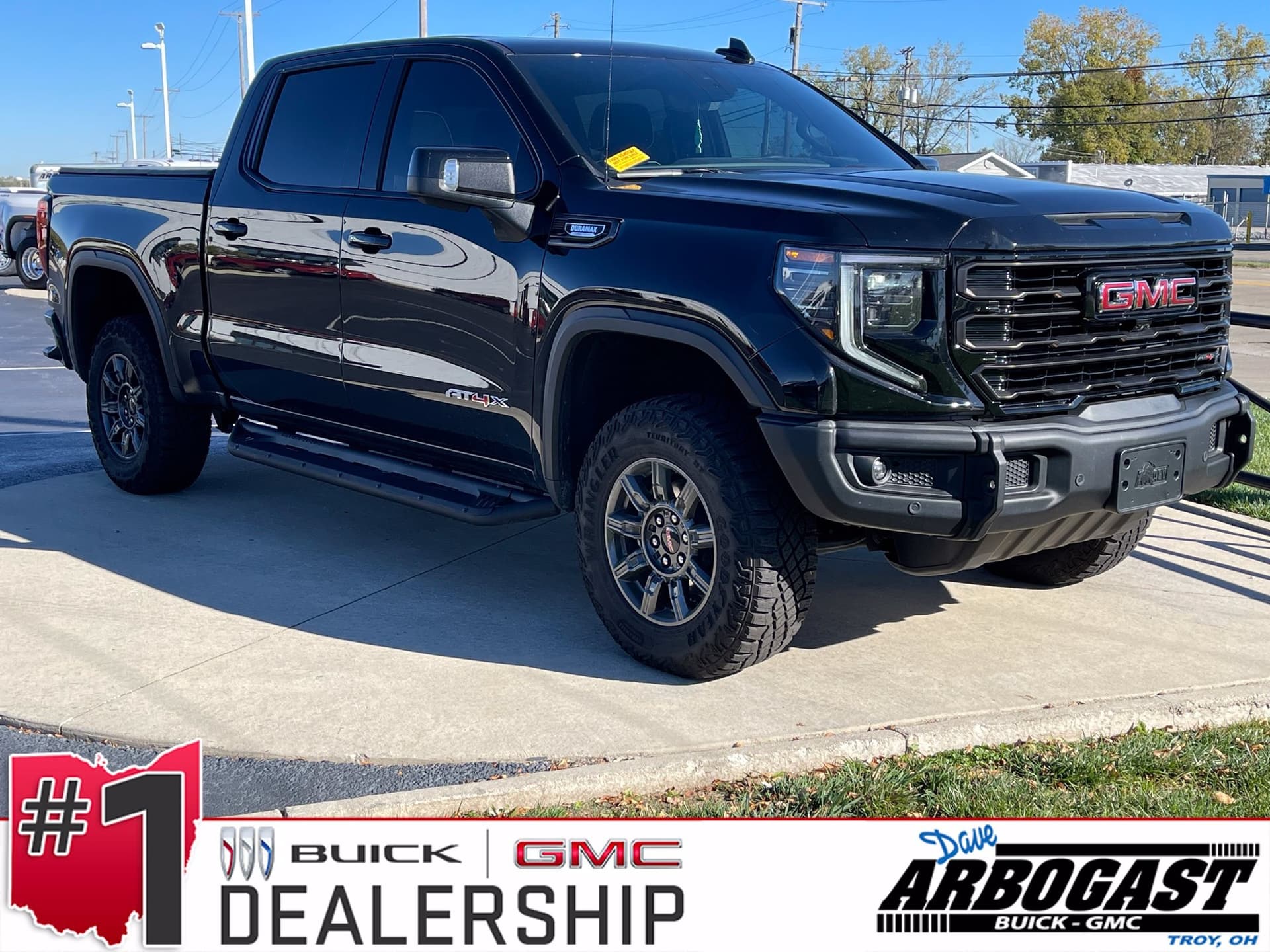 2024 GMC Sierra 1500 AT4X — photo 1 of 17