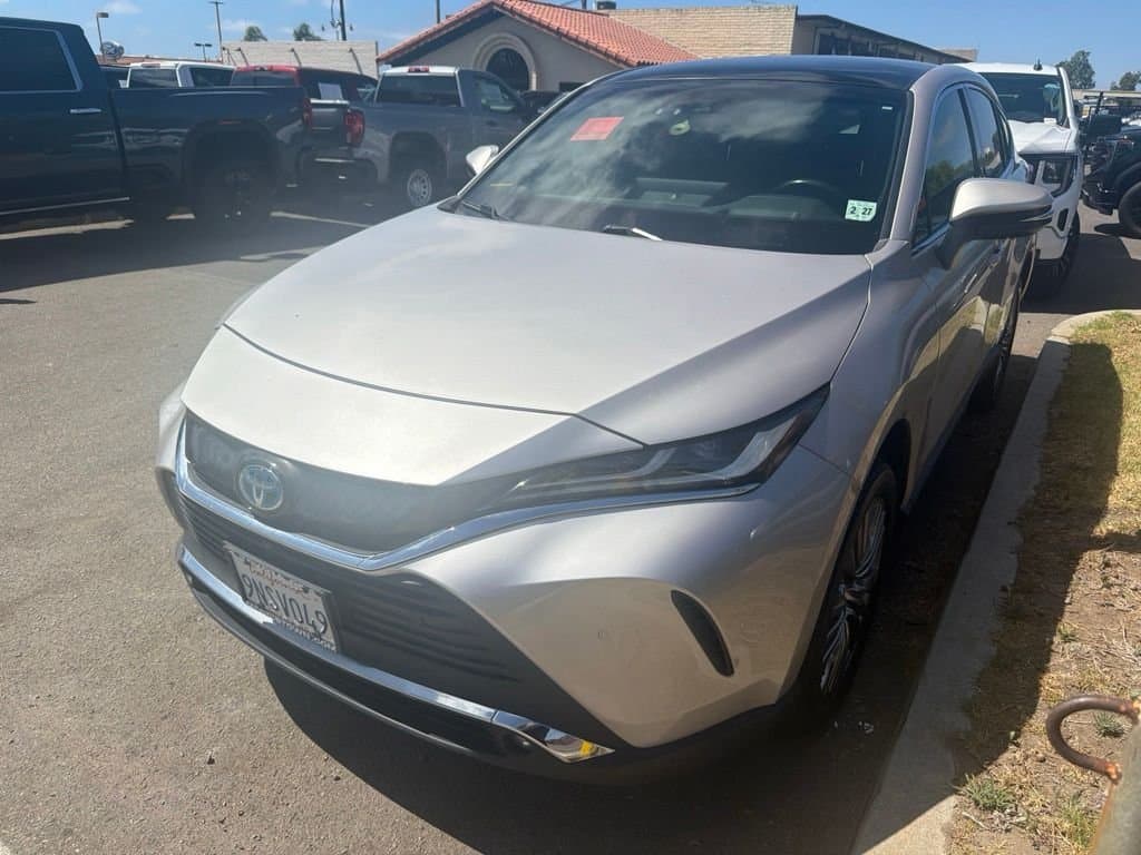 2022 Toyota Venza Limited — photo 1 of 12