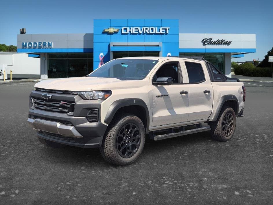 2026 Chevrolet Colorado Trail Boss — photo 1 of 61