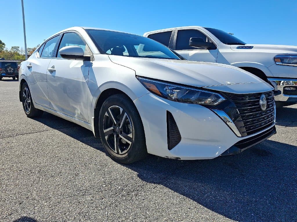 2024 Nissan Sentra SV — photo 1 of 20
