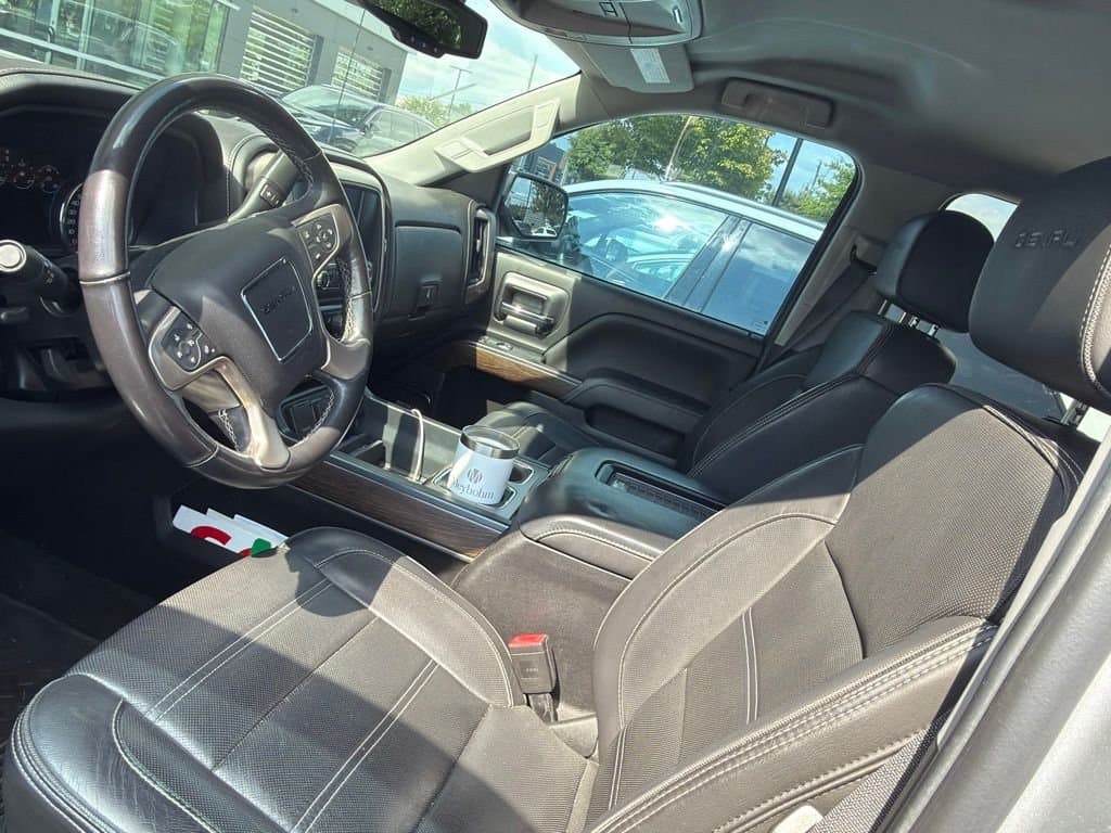2018 GMC Sierra 1500 Denali — photo 1 of 3