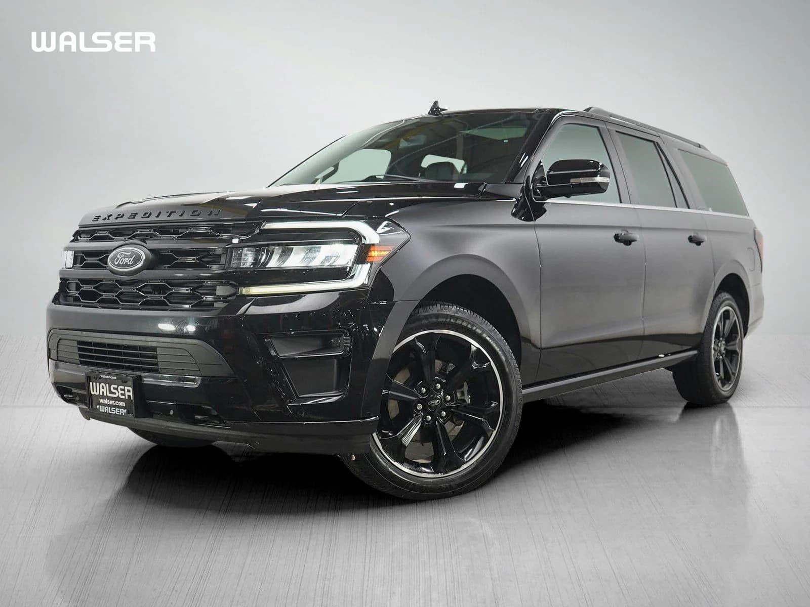 2022 Ford Expedition Max Limited — photo 1 of 32
