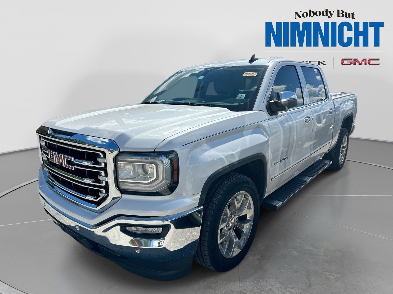 2017 GMC Sierra 1500 SLT — photo 1 of 4