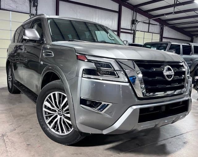 2022 Nissan Armada SL — photo 1 of 33