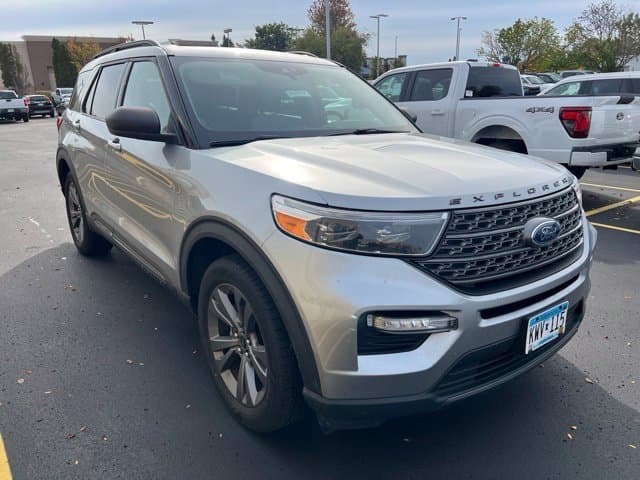 2021 Ford Explorer XLT — photo 1 of 7