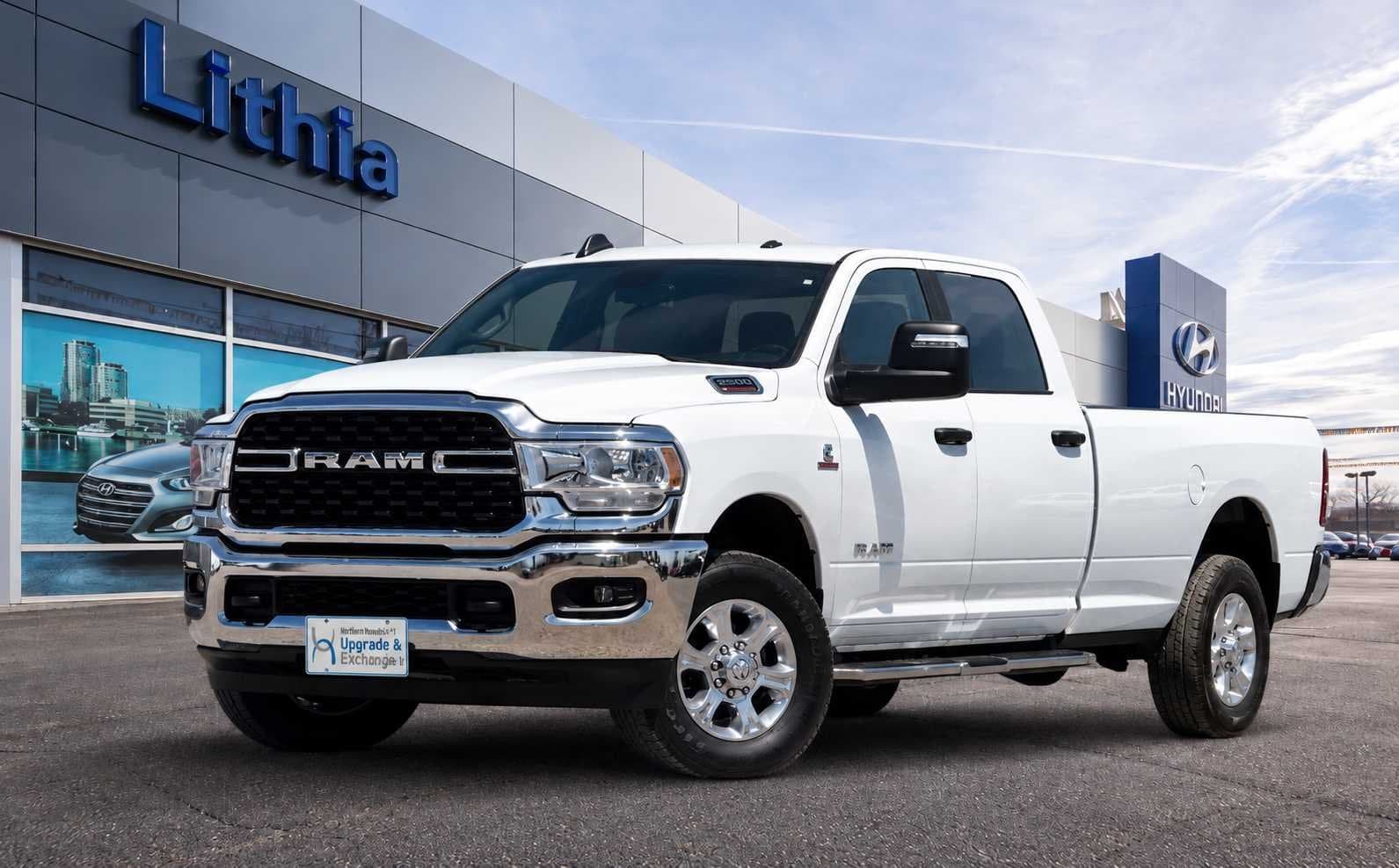 2024 RAM 3500 Big Horn — photo 1 of 35
