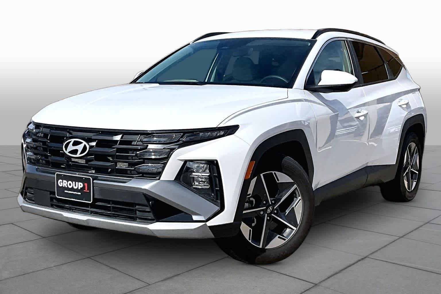 2025 Hyundai Tucson SEL — photo 1 of 36