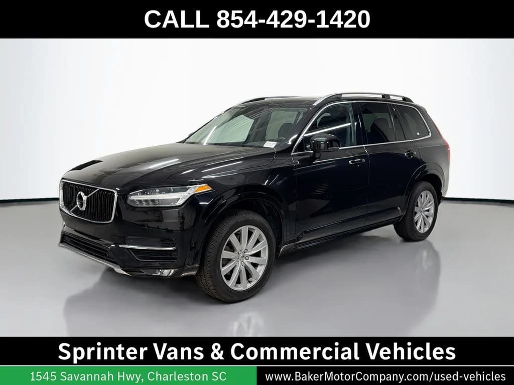 2018 Volvo XC90 T5 Momentum — photo 1 of 35