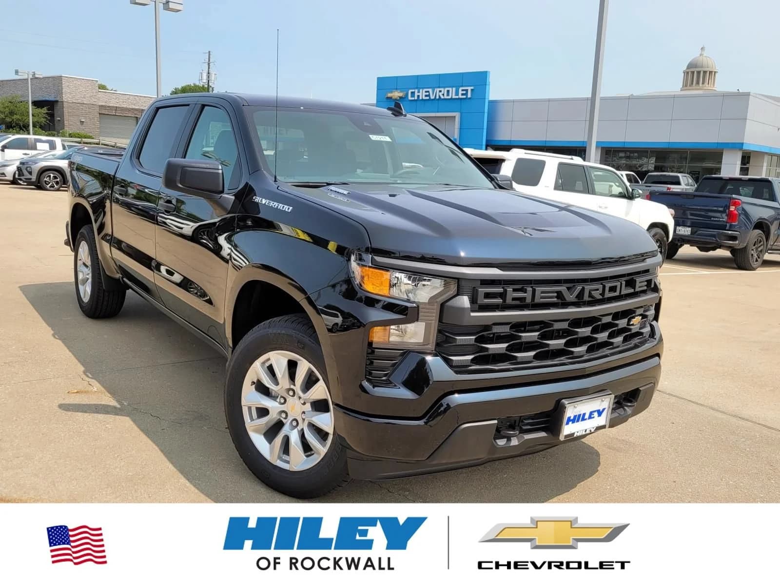 2026 Chevrolet Silverado 1500 Custom — photo 1 of 20