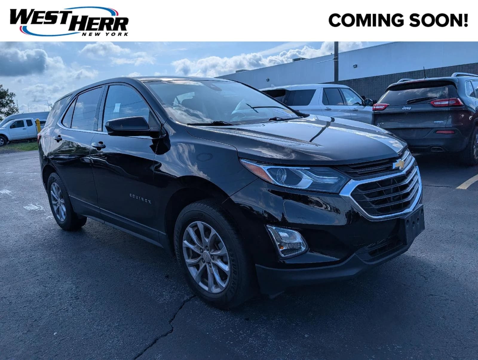 2020 Chevrolet Equinox LT — photo 1 of 21
