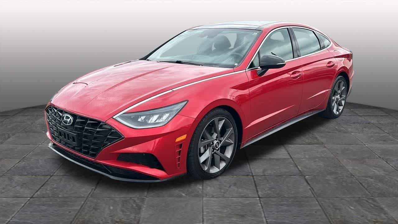 2022 Hyundai Sonata Base — photo 1 of 30
