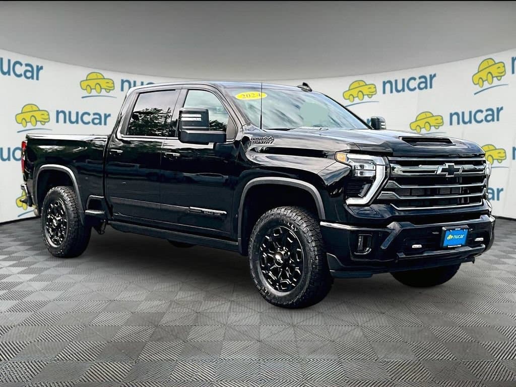 2024 Chevrolet Silverado 2500 HD High Country — photo 1 of 34