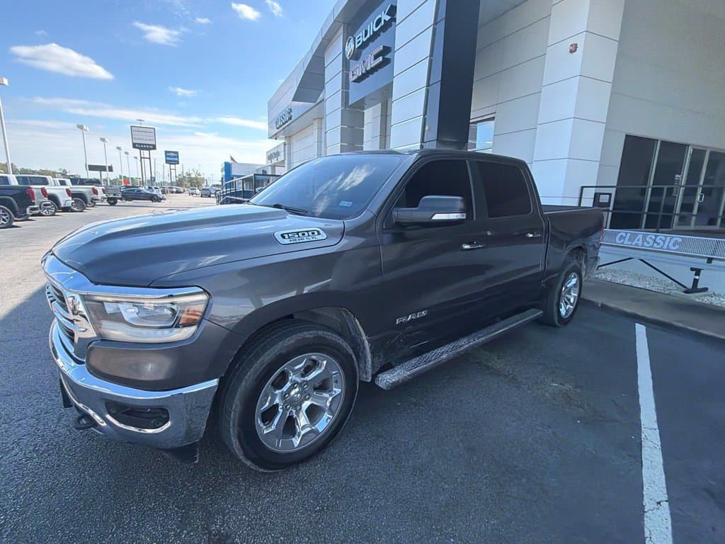 2019 RAM 1500 Big Horn/Lone Star — photo 1 of 7
