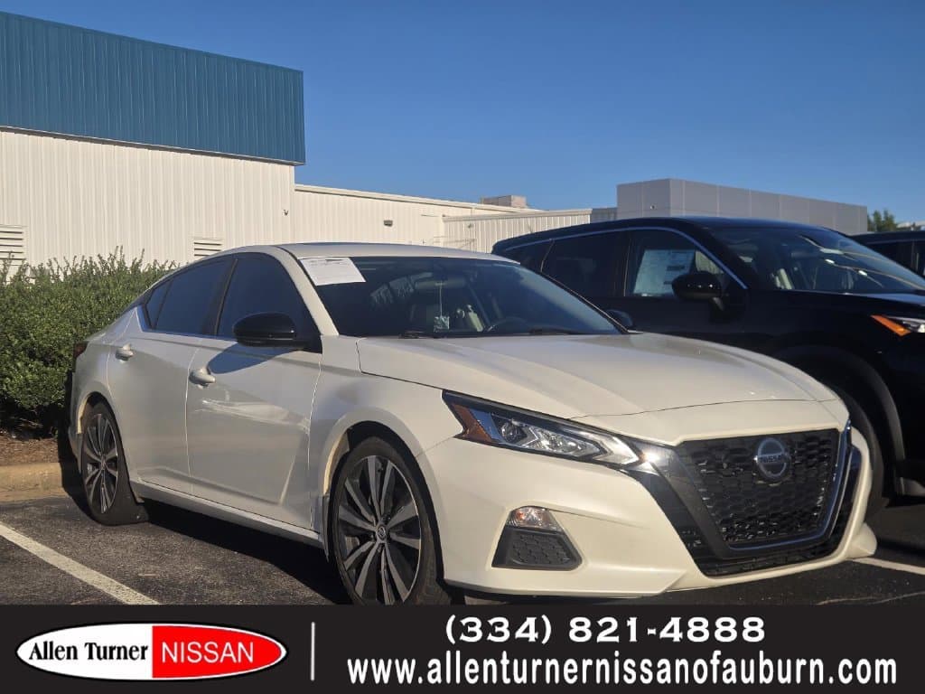 2019 Nissan Altima 2.5 SR — photo 1 of 5