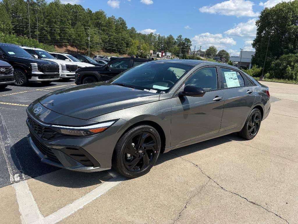2026 Hyundai ELANTRA SEL Sport Plus — photo 1 of 64