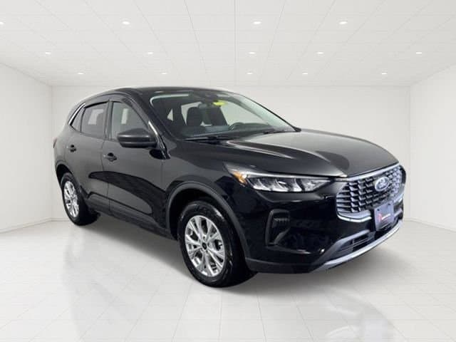 2023 Ford Escape Active — photo 1 of 34