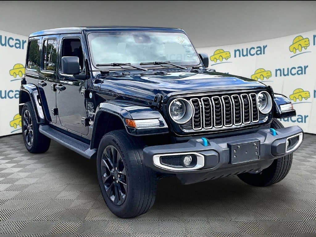 2024 Jeep Wrangler Base — photo 1 of 3