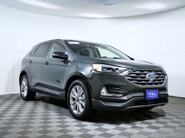2023 Ford Edge Titanium — photo 1 of 29