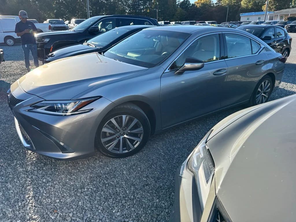 2020 Lexus ES ES 350 — photo 1 of 5