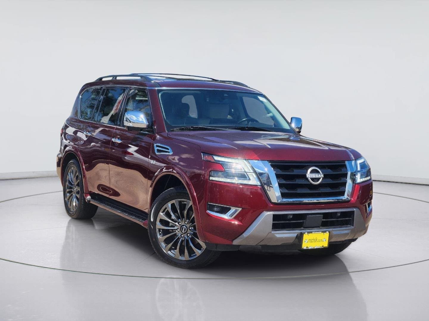 2022 Nissan Armada Platinum — photo 1 of 32