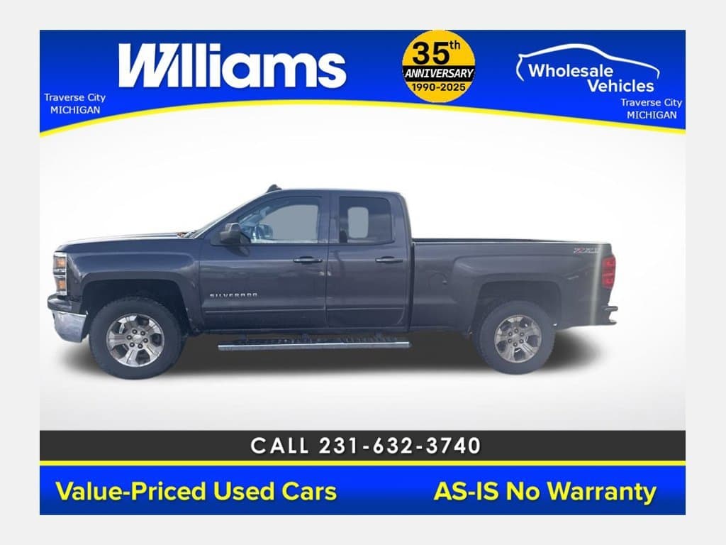 2015 Chevrolet Silverado 1500 LT — photo 1 of 36
