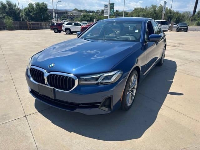 2022 BMW 5 Series 530i xDrive — photo 1 of 20