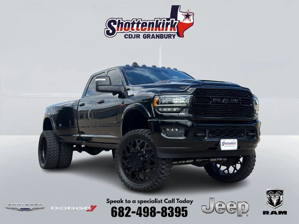 2024 RAM 3500 Limited — photo 1 of 32