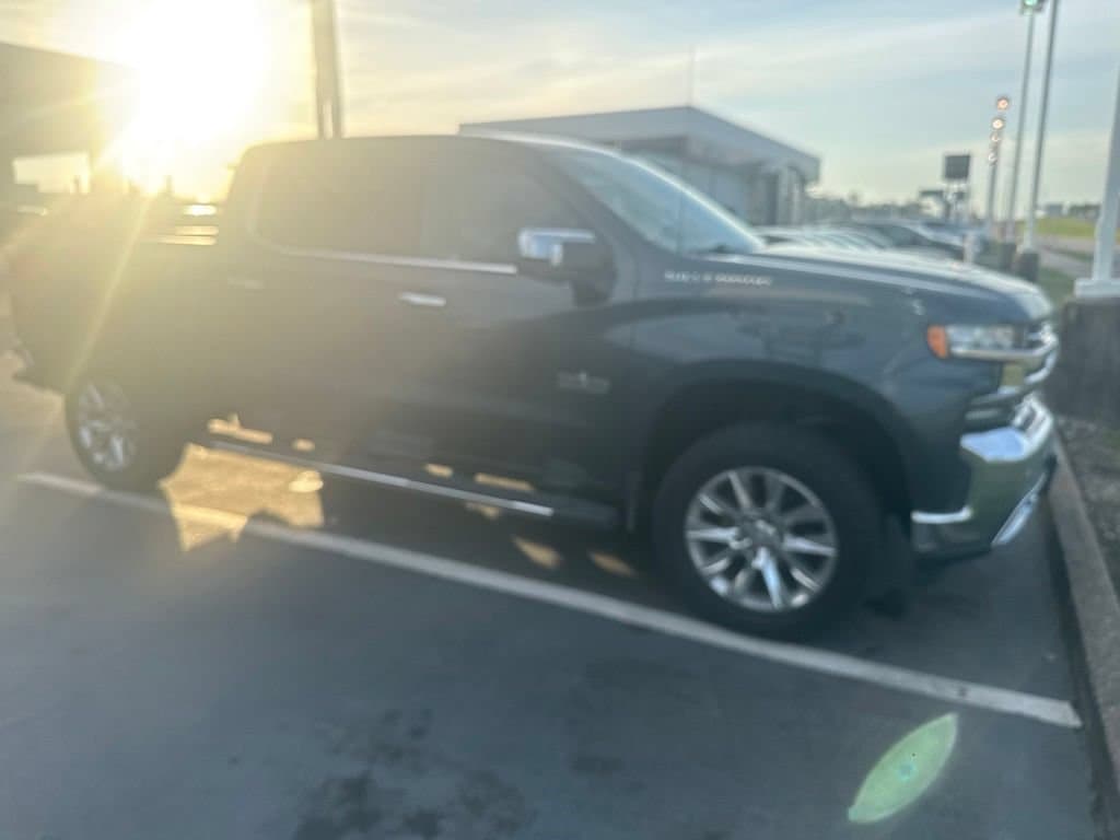 2019 Chevrolet Silverado 1500 LTZ — photo 1 of 12