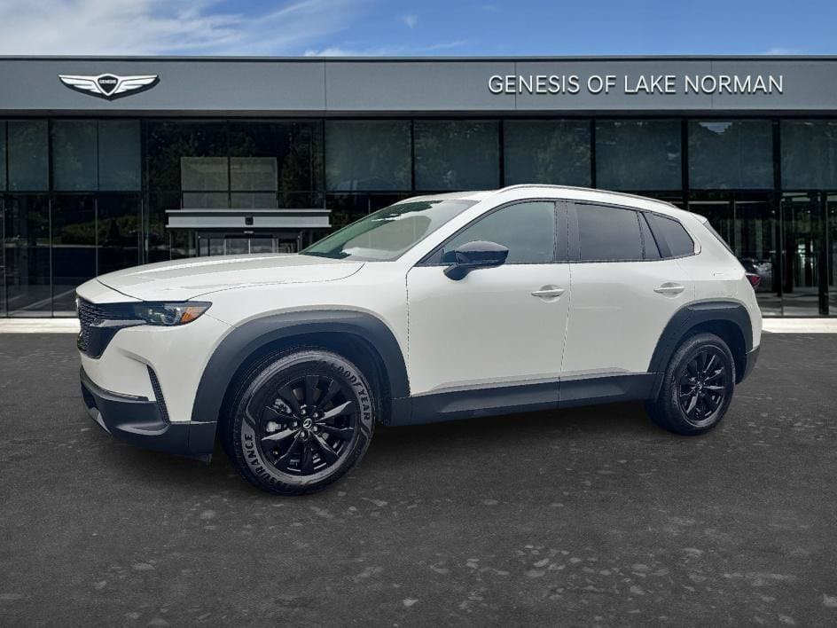 2023 Mazda CX-50 2.5 S Preferred Plus Package — photo 1 of 31
