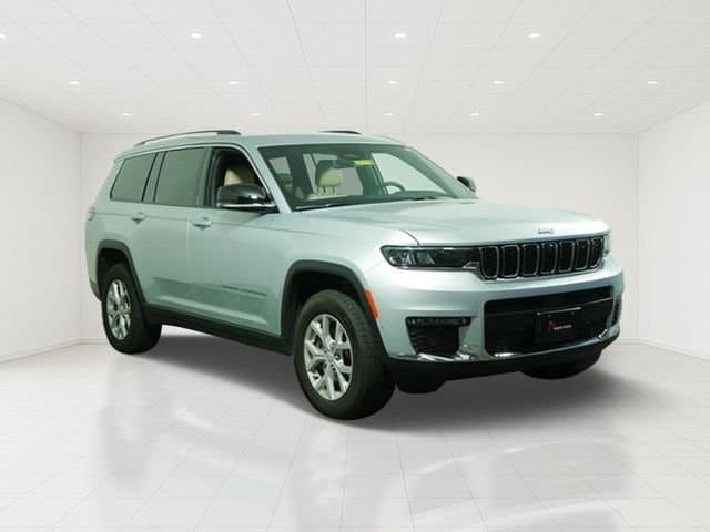 2023 Jeep Grand Cherokee L Limited — photo 1 of 33