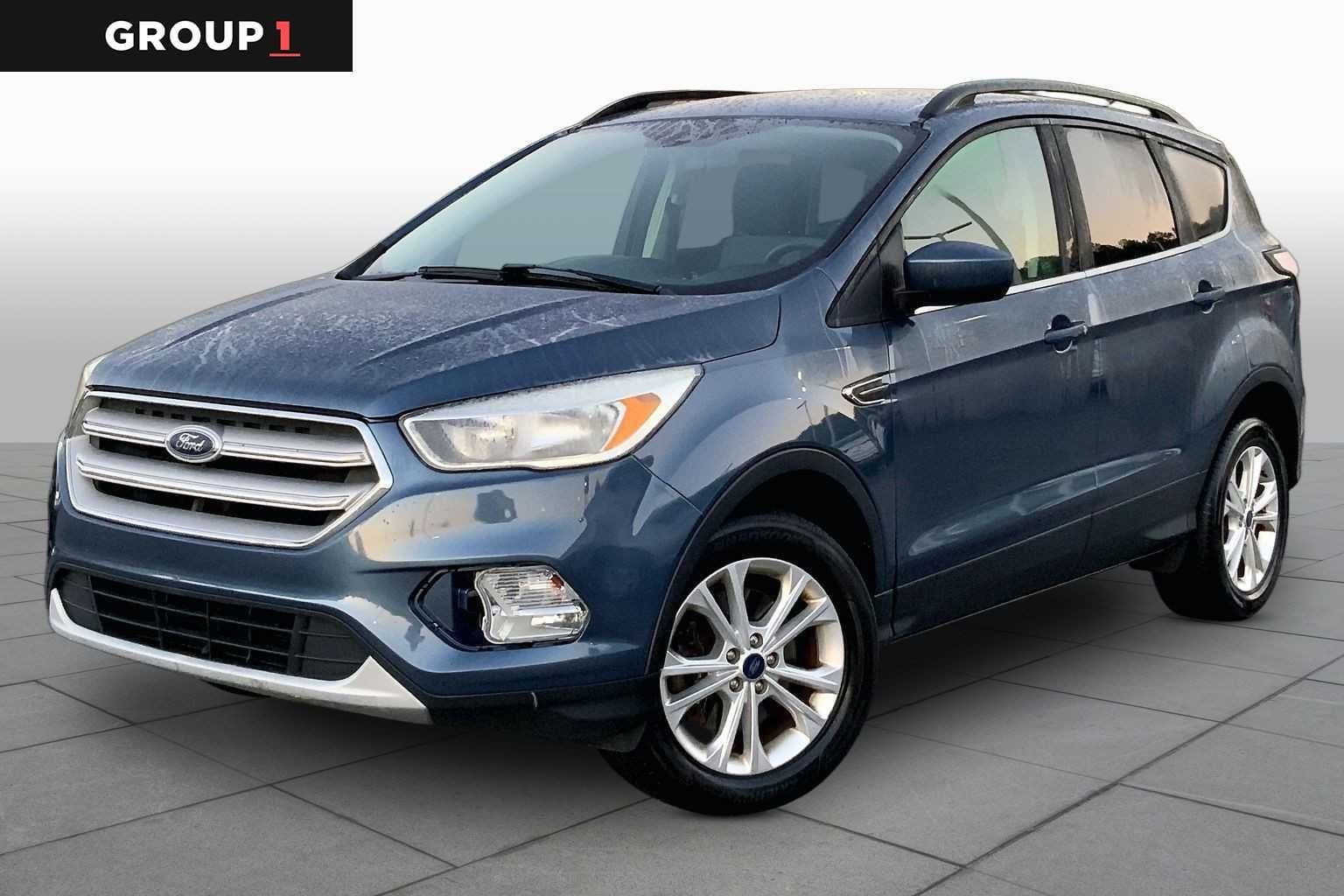 2018 Ford Escape SE — photo 1 of 29