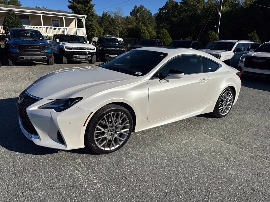2020 Lexus RC Base — photo 1 of 33