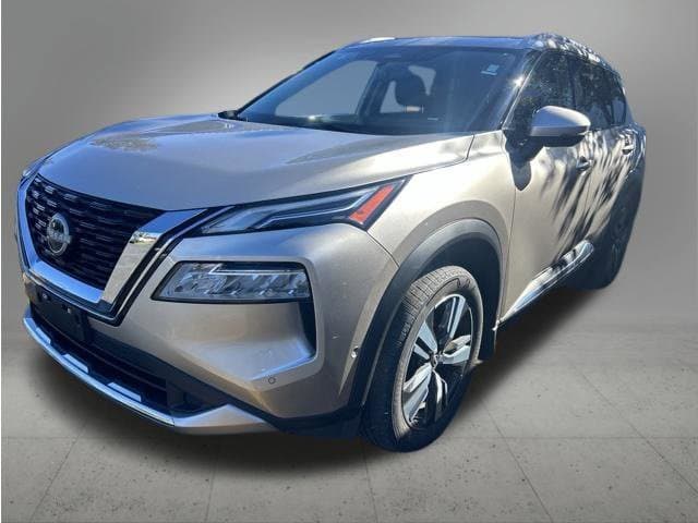 2023 Nissan Rogue Platinum — photo 1 of 9