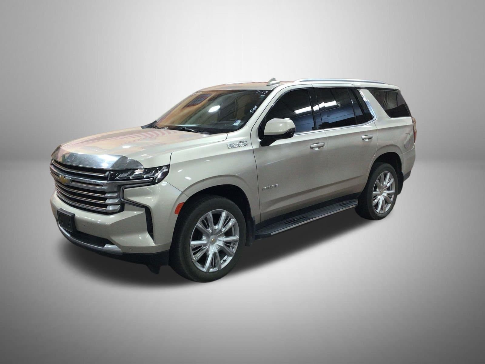 2021 Chevrolet Tahoe High Country — photo 1 of 3