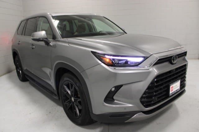 2026 Toyota Grand Highlander Hybrid MAX Platinum — photo 1 of 25