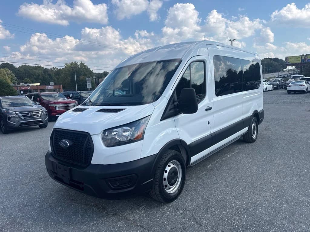 2023 Ford Transit Passenger Wagon XL — photo 1 of 31