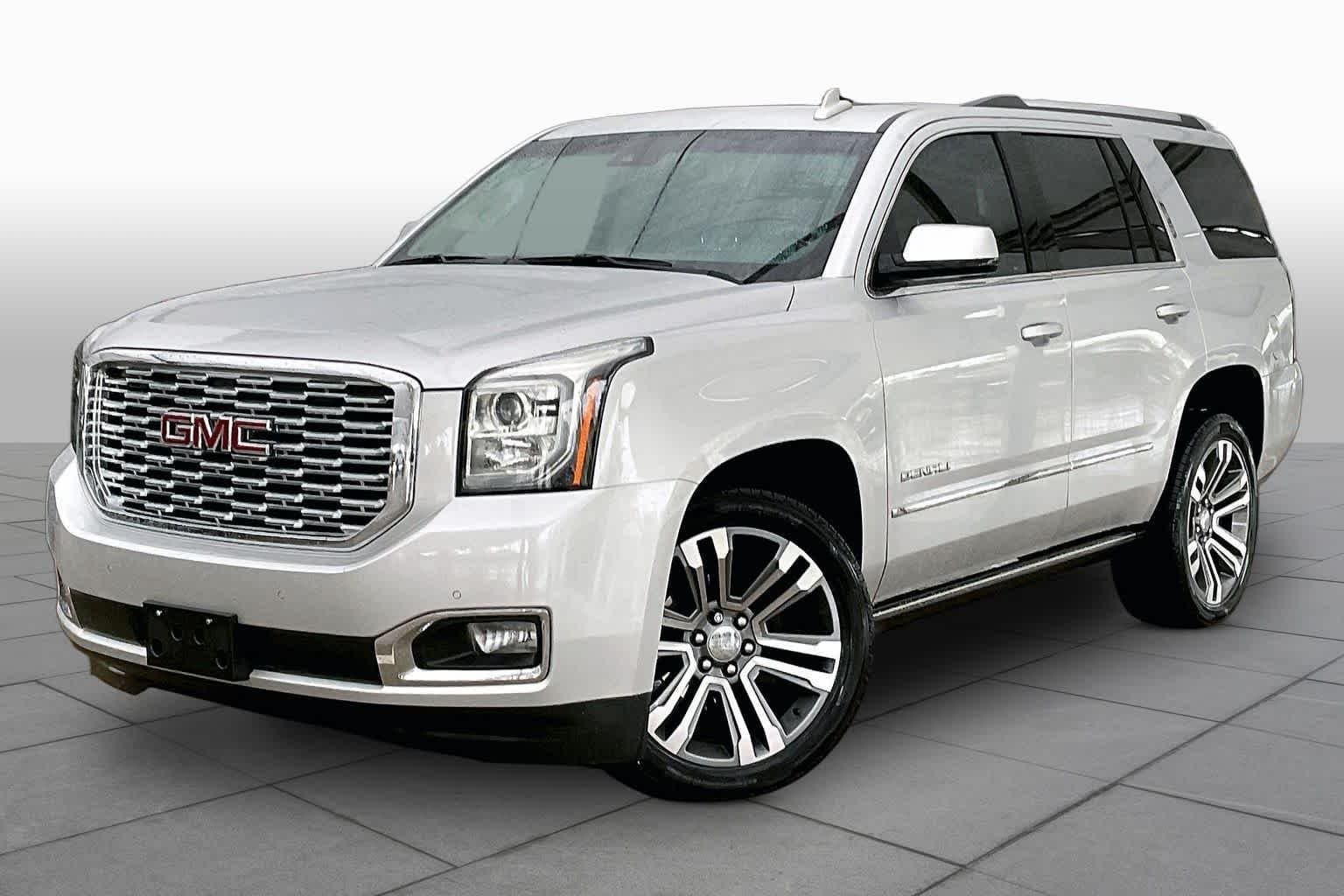 2020 GMC Yukon Denali — photo 1 of 34