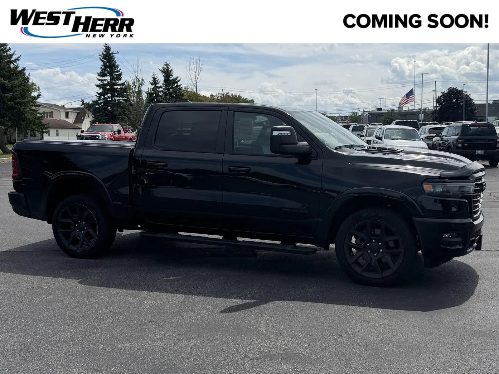2025 RAM 1500 Laramie — photo 1 of 10