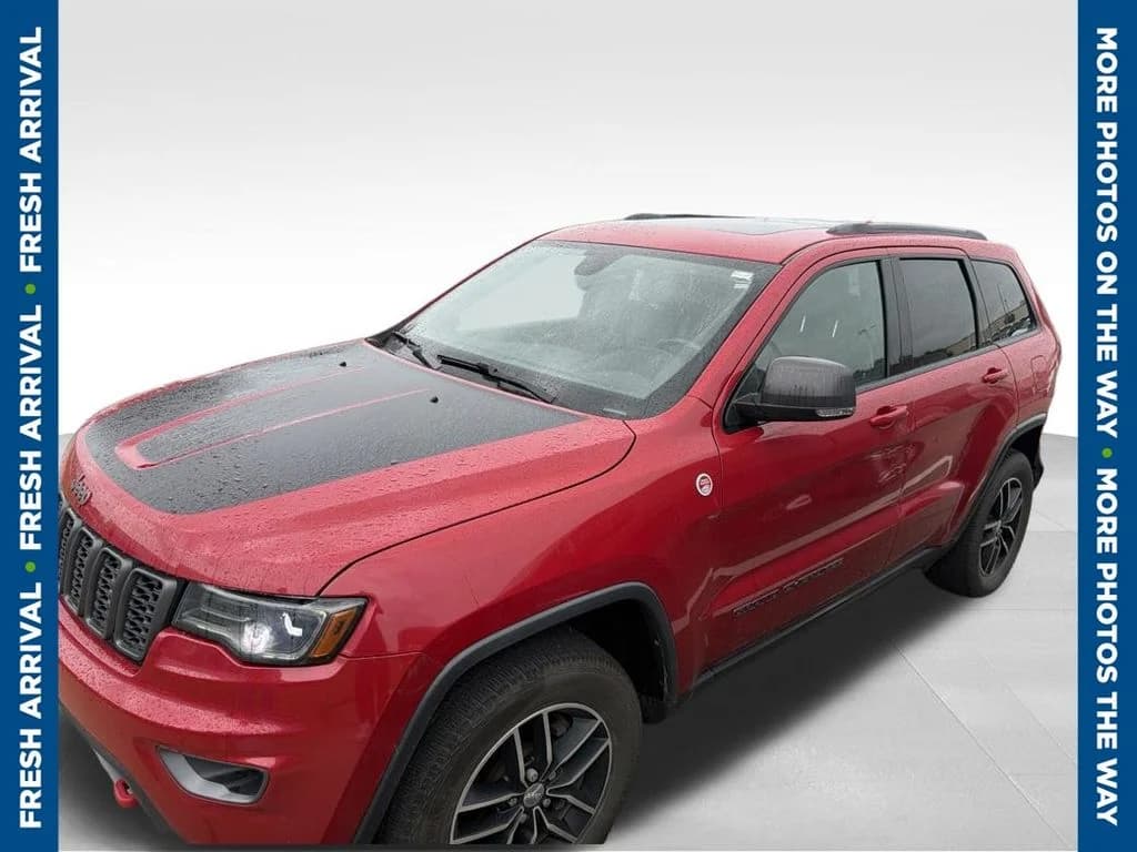 2018 Jeep Grand Cherokee Trailhawk — photo 1 of 3