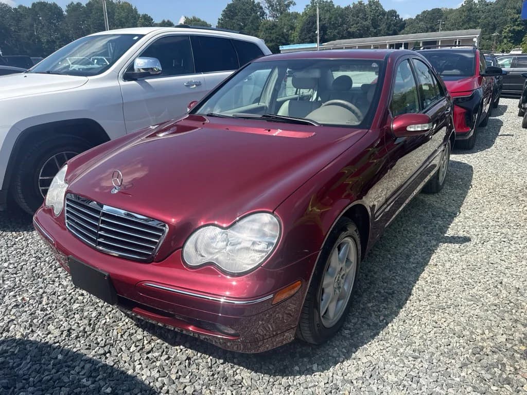 2004 Mercedes-Benz C-Class Base — photo 1 of 5