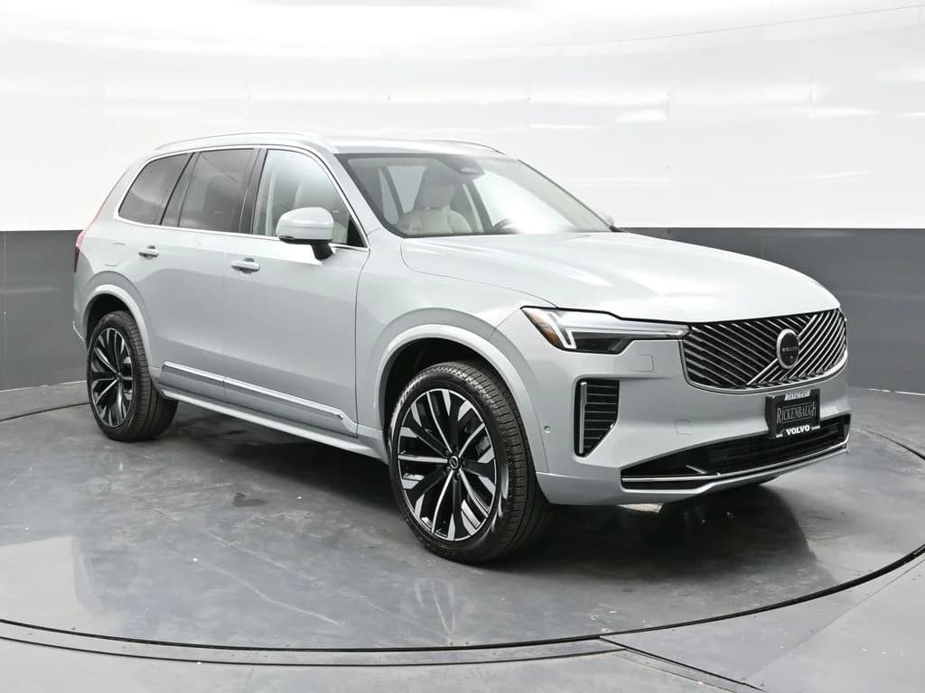 2026 Volvo XC90 Plug-In Hybrid T8 Ultra — photo 1 of 32