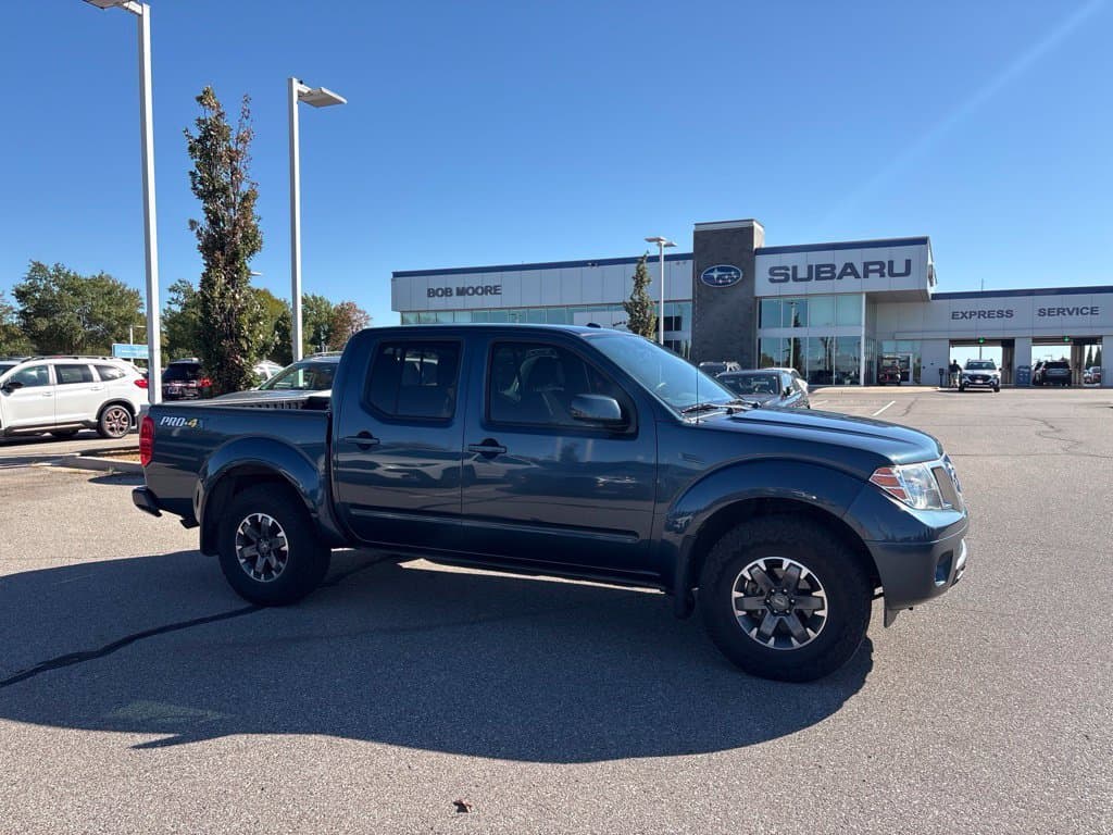 2014 Nissan Frontier PRO-4X — photo 1 of 7