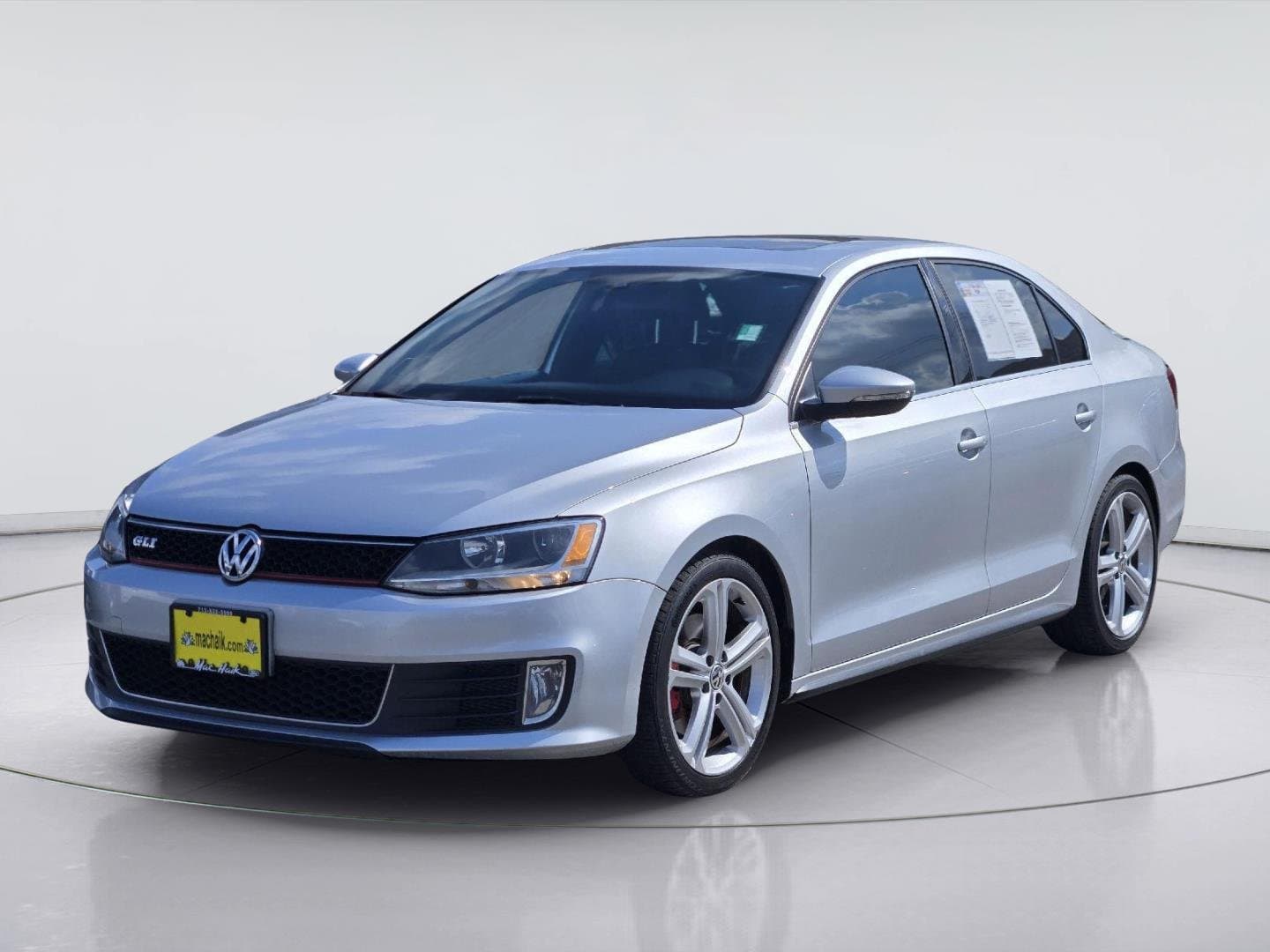 2015 Volkswagen Jetta Sedan 2.0T GLI SE — photo 1 of 32