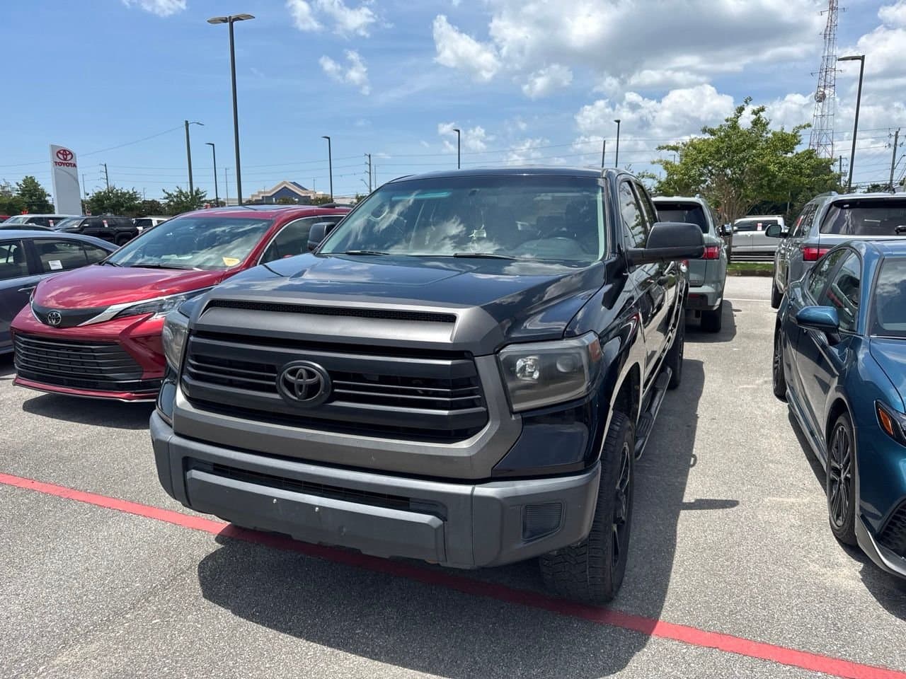 2015 Toyota Tundra SR — photo 1 of 4