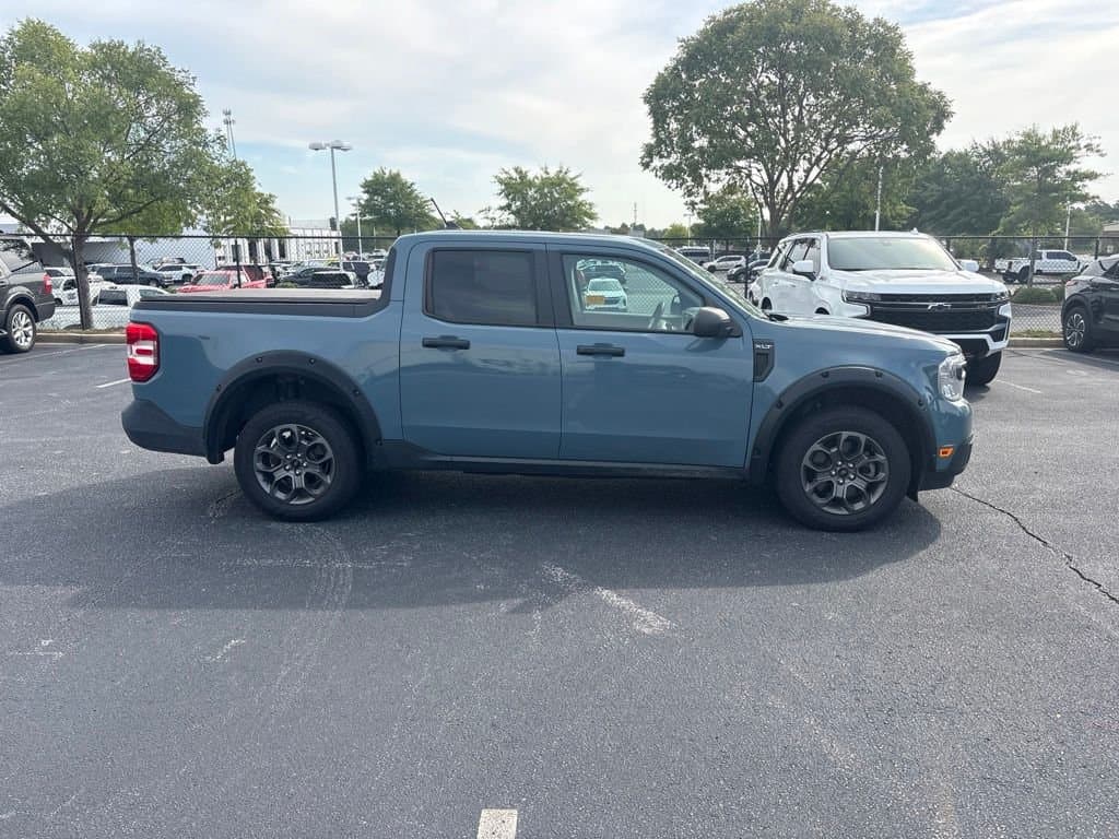 2022 Ford Maverick XLT — photo 1 of 9