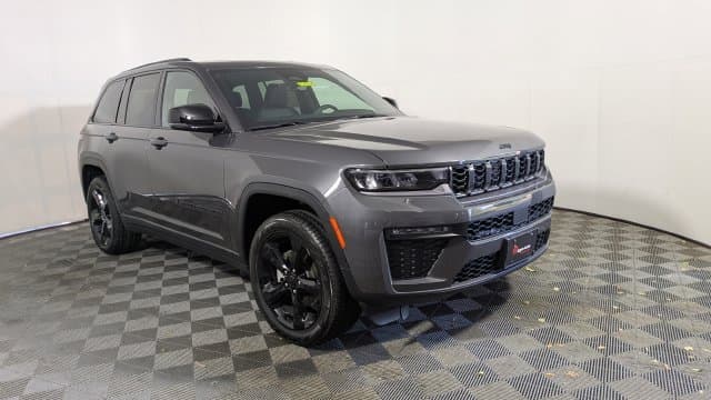 2026 Jeep Grand Cherokee Limited — photo 1 of 34