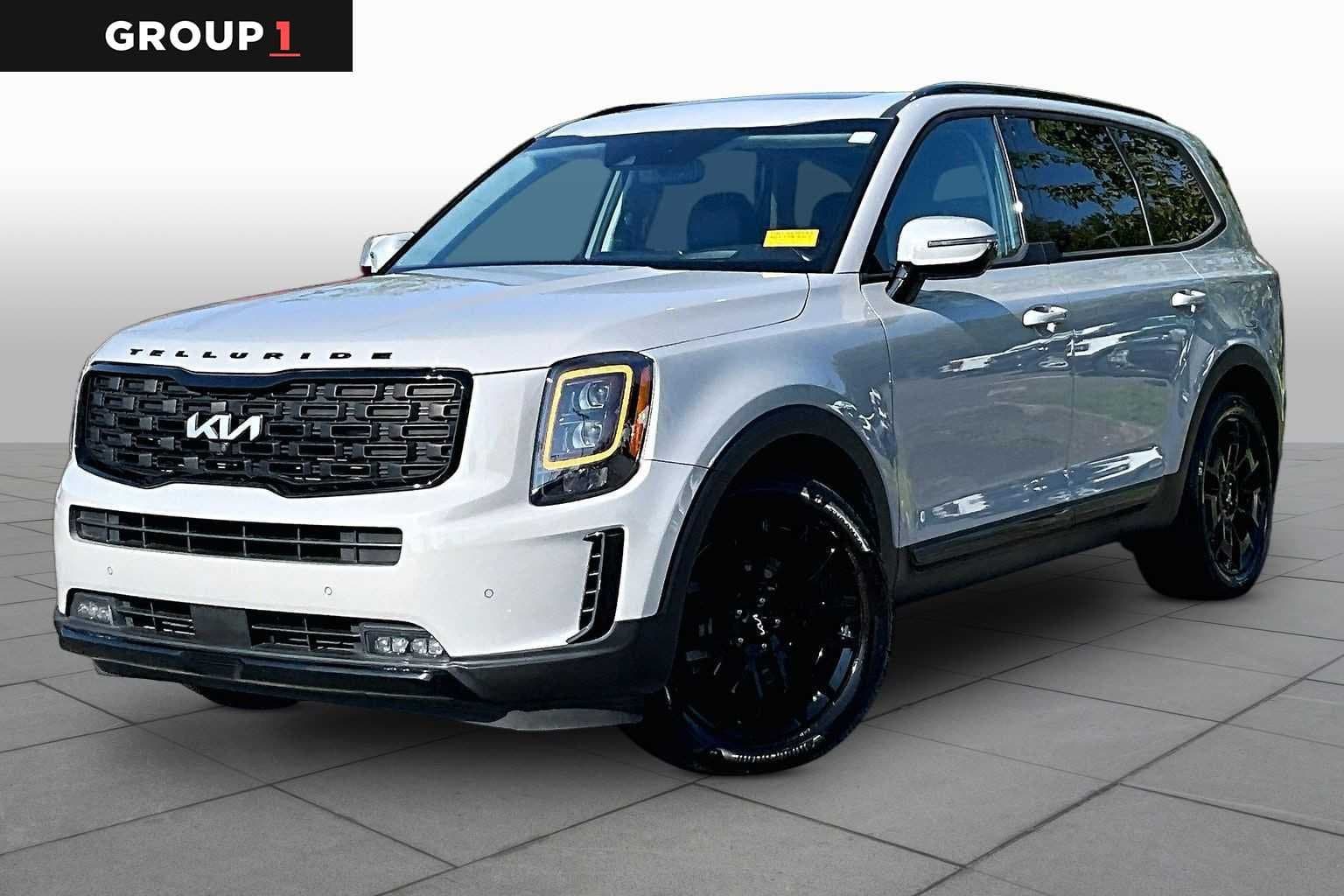 2022 Kia Telluride SX — photo 1 of 33