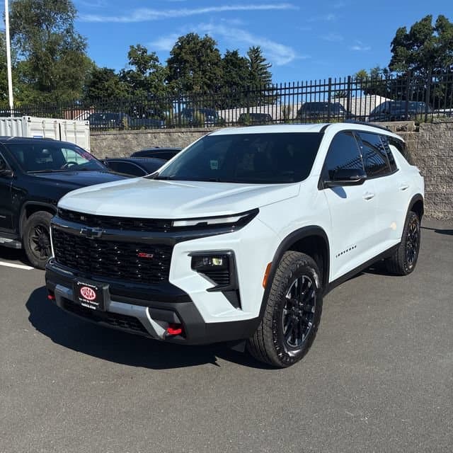 2026 Chevrolet Traverse Z71 — photo 1 of 6